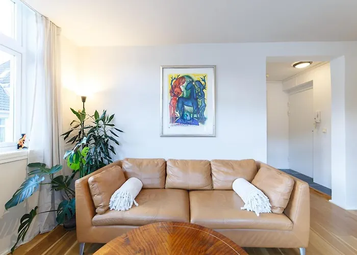 アパート Unique Relaxed Corner Flat In